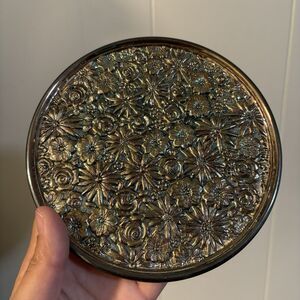 VTG  Towle Contessina silverplate trivet, featuring an ornate floral design MCM